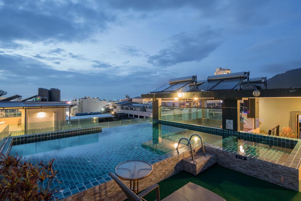 ป่าตองบุรี รีสอร์ต โฮเต็ล โรงแรม 3*