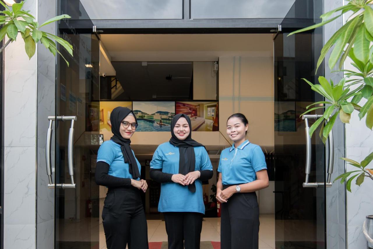 ป่าตองบุรี รีสอร์ต โฮเต็ล โรงแรม Patong