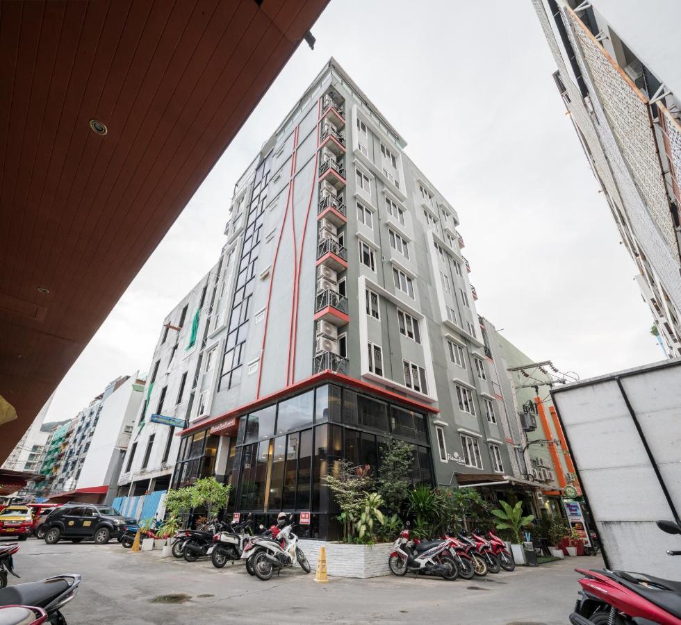 ป่าตองบุรี รีสอร์ต โฮเต็ล 3* Patong